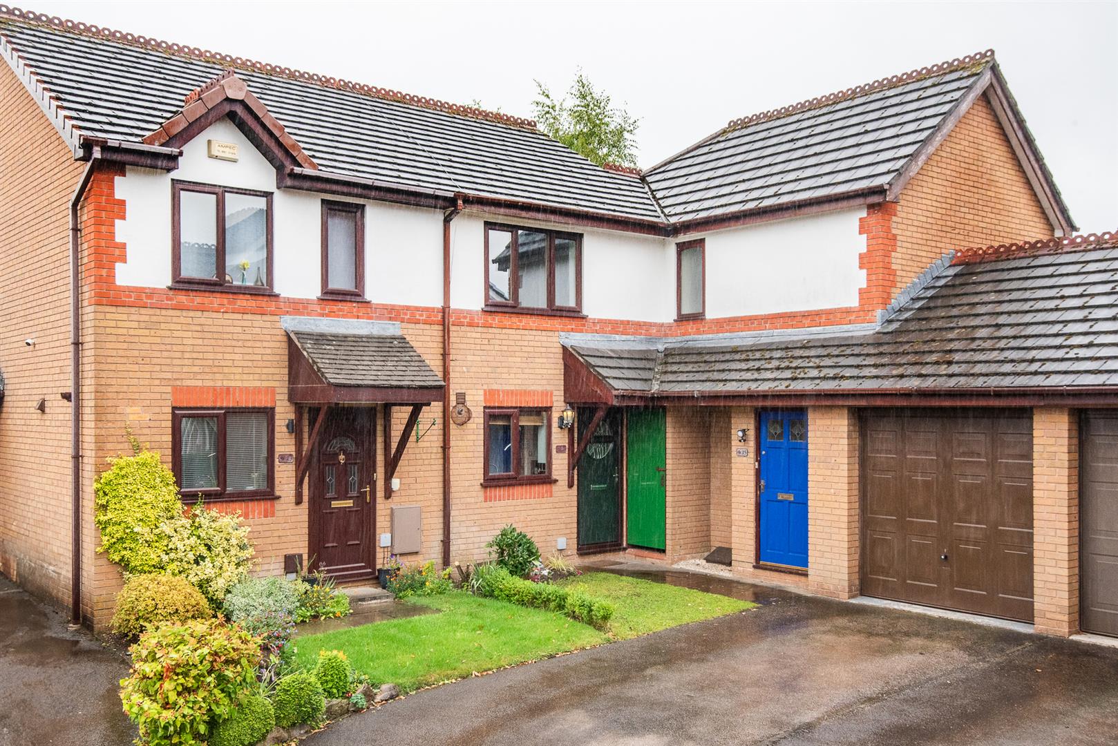2 bed property in Olive Close, Chorley